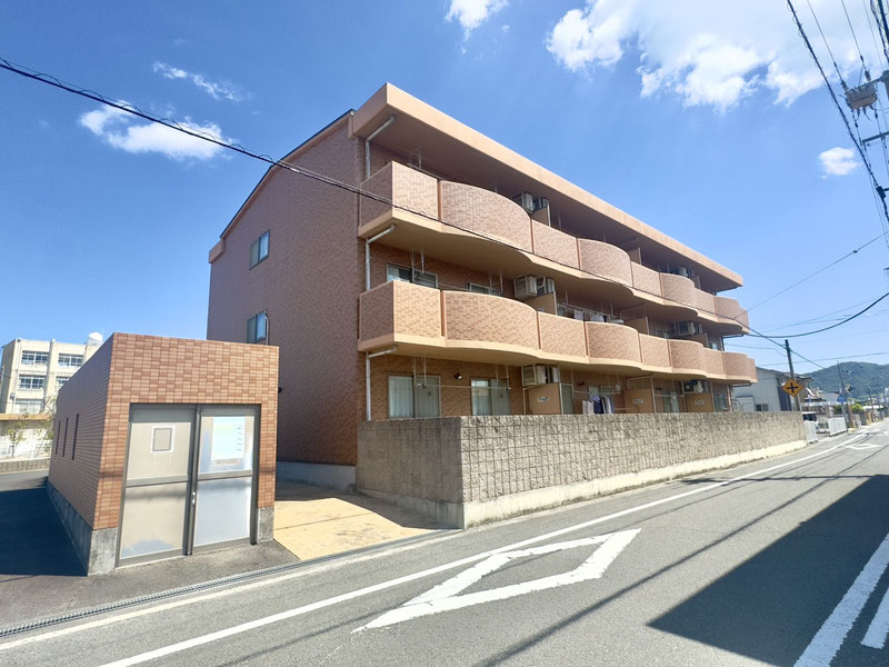 レジェンド 外観